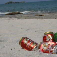 Balboa and Panama beer cans discarded